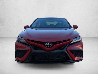 2021 Toyota Camry SE Auto (SE)