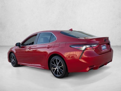 2021 Toyota Camry SE Auto (SE)