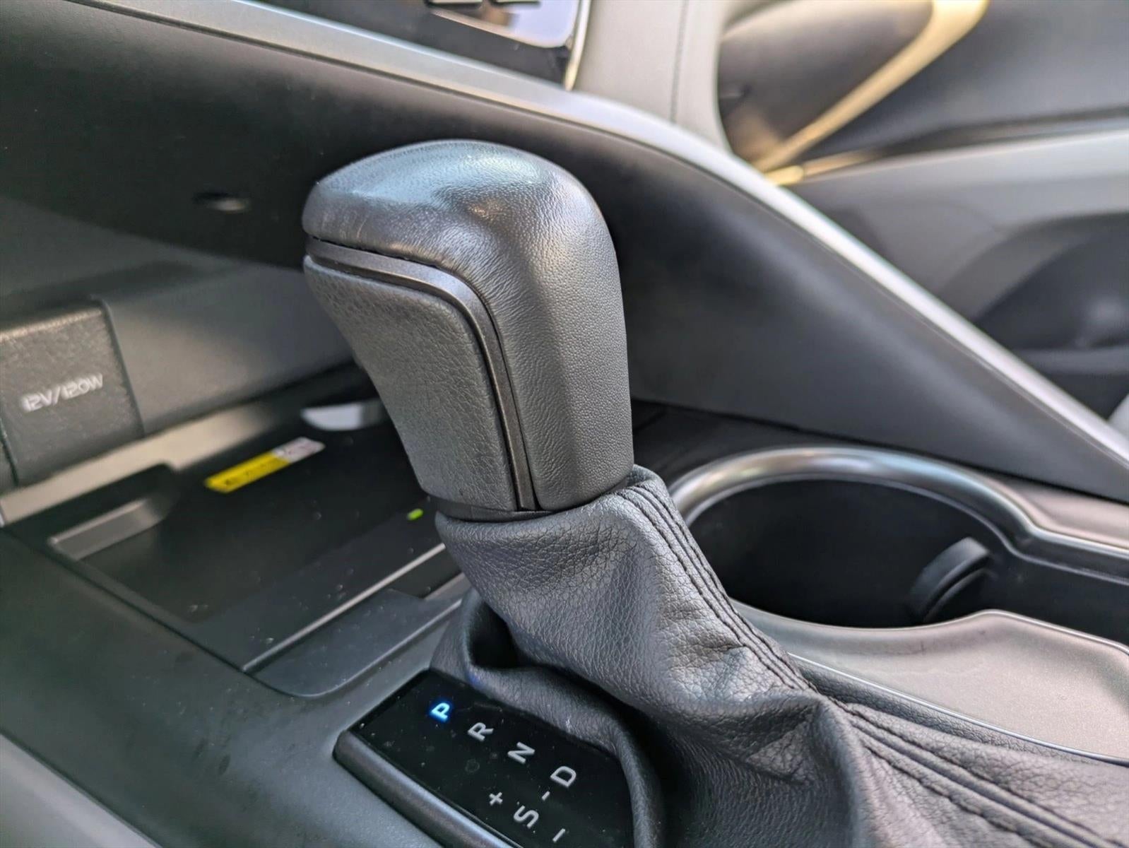 2024 Toyota Camry Hybrid SE CVT (Natl)