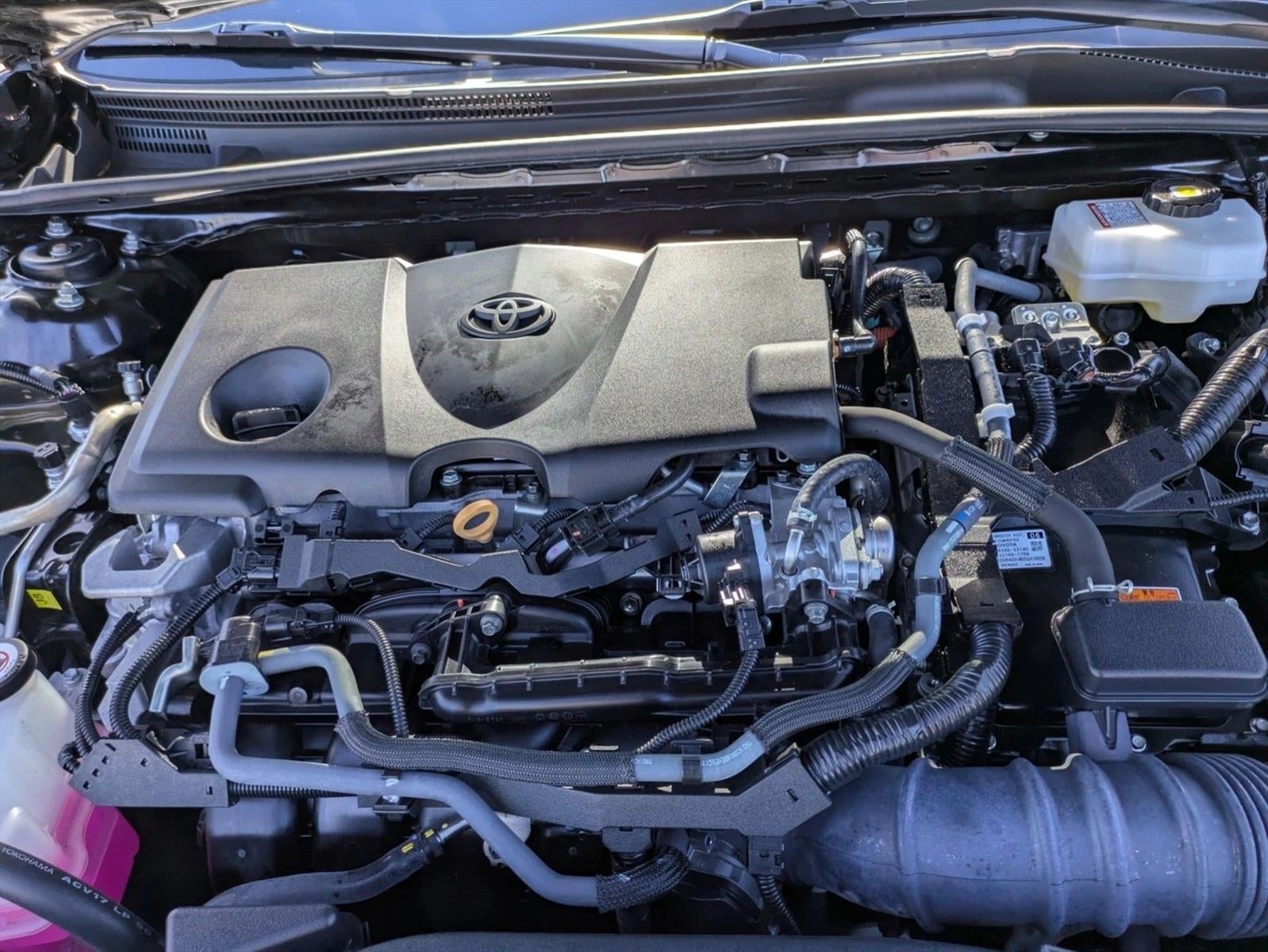 2024 Toyota Camry Hybrid SE CVT (Natl)