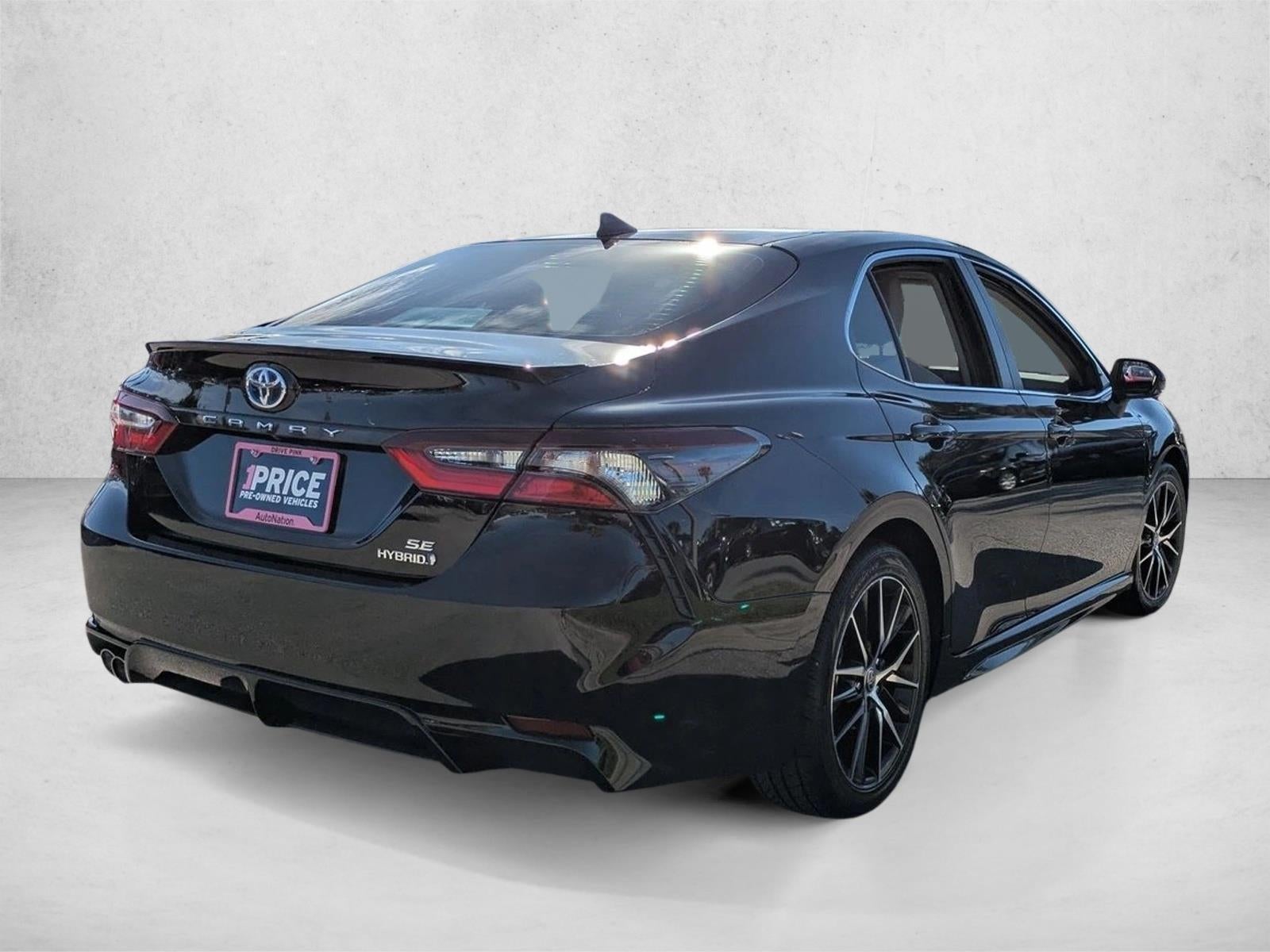 2024 Toyota Camry Hybrid SE CVT (Natl)