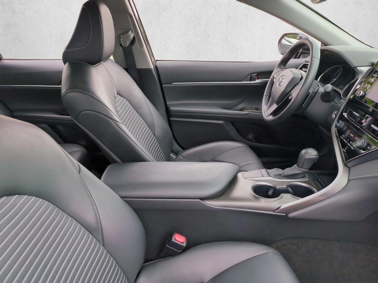 2024 Toyota Camry SE Auto (SE)
