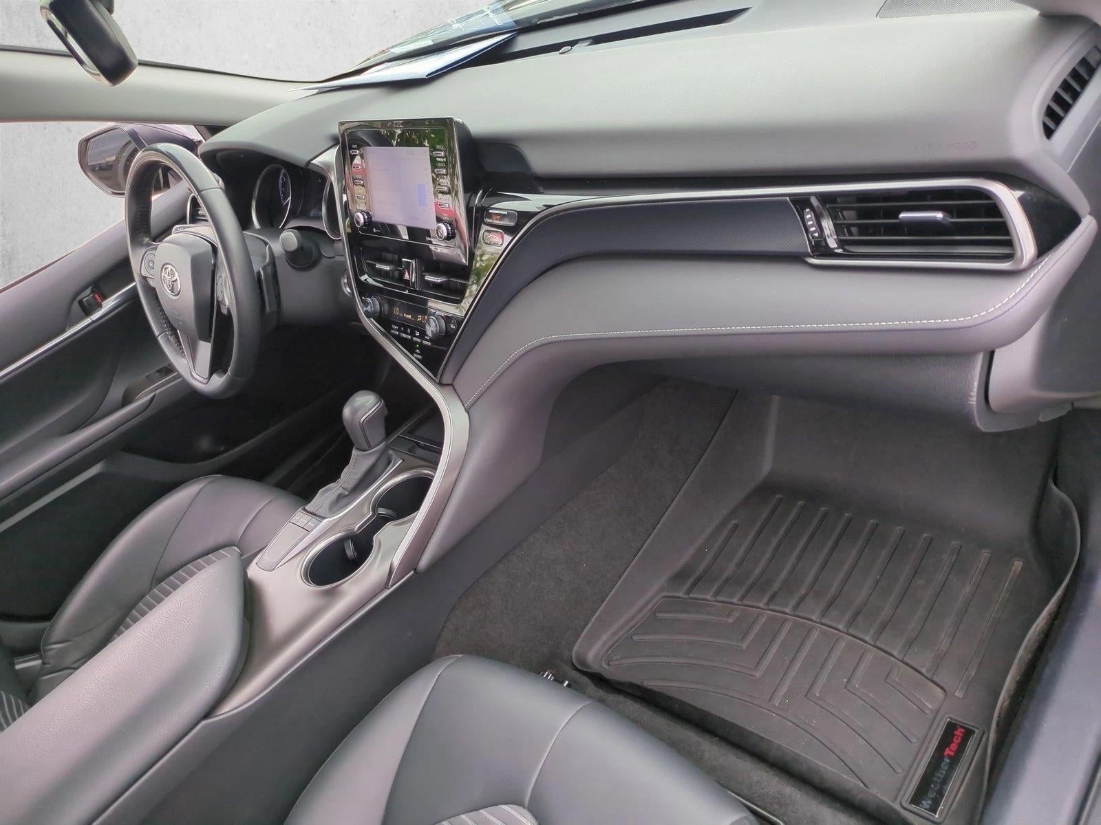 2024 Toyota Camry SE Auto (SE)