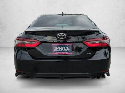 2024 Toyota Camry SE Auto (SE)