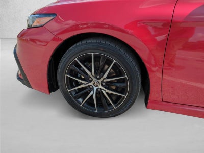 2024 Toyota Camry SE Auto (SE)