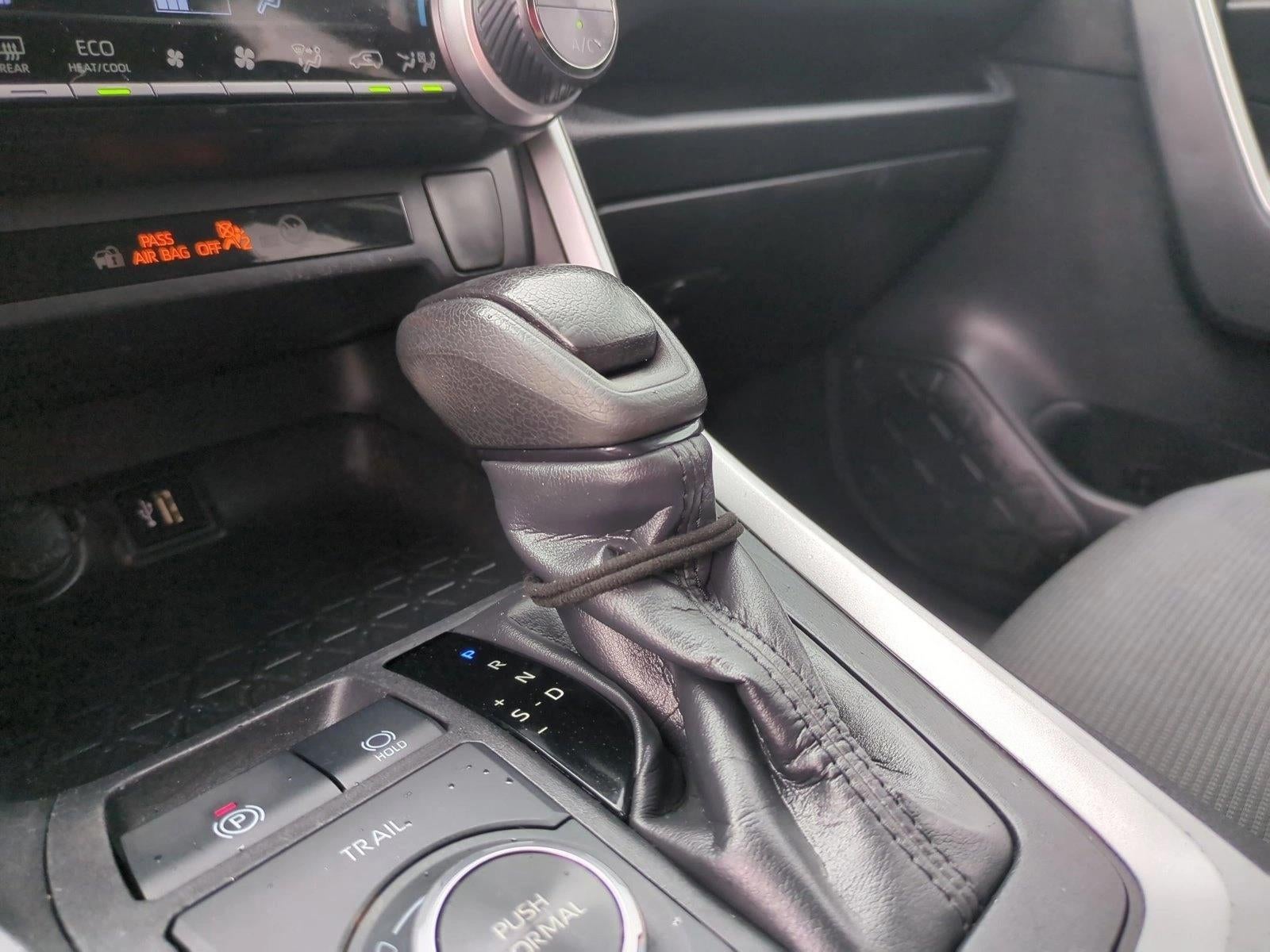 2024 Toyota RAV4 Hybrid LE AWD (Natl)