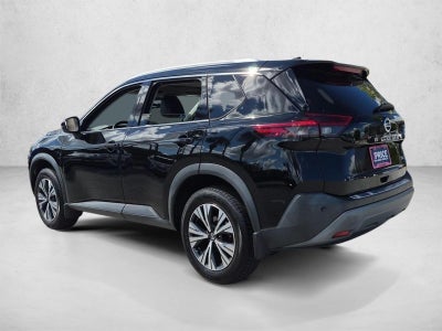 2021 Nissan Rogue FWD SV