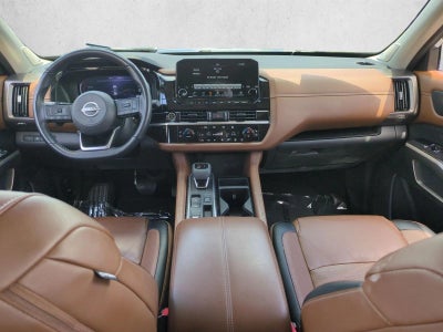 2024 Nissan Pathfinder Platinum 2WD