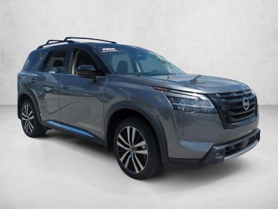 2024 Nissan Pathfinder Platinum 2WD