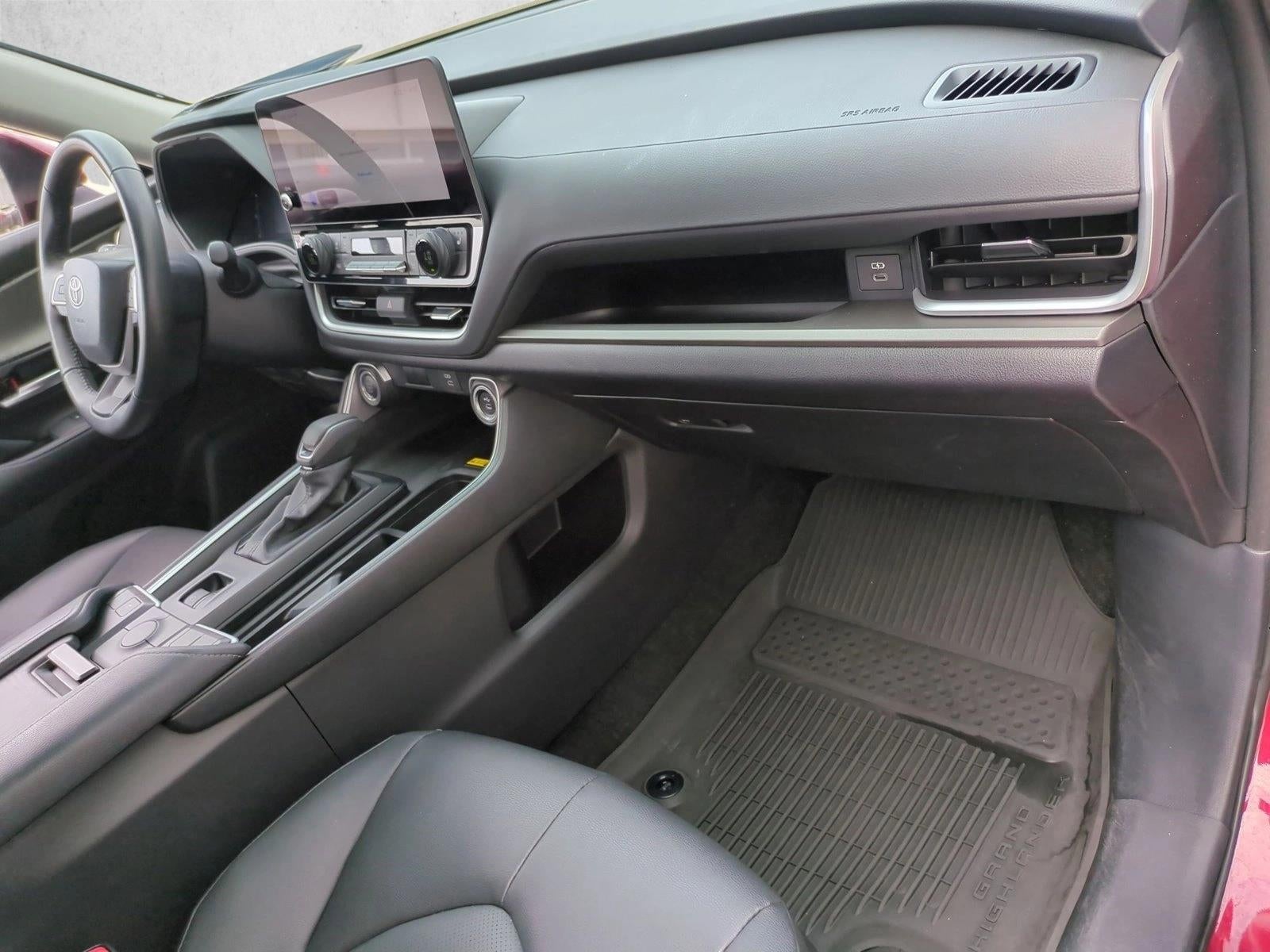 2025 Toyota Grand Highlander XLE FWD (Natl)