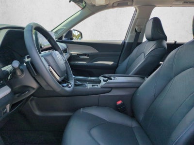 2025 Toyota Grand Highlander Platinum AWD (Natl)