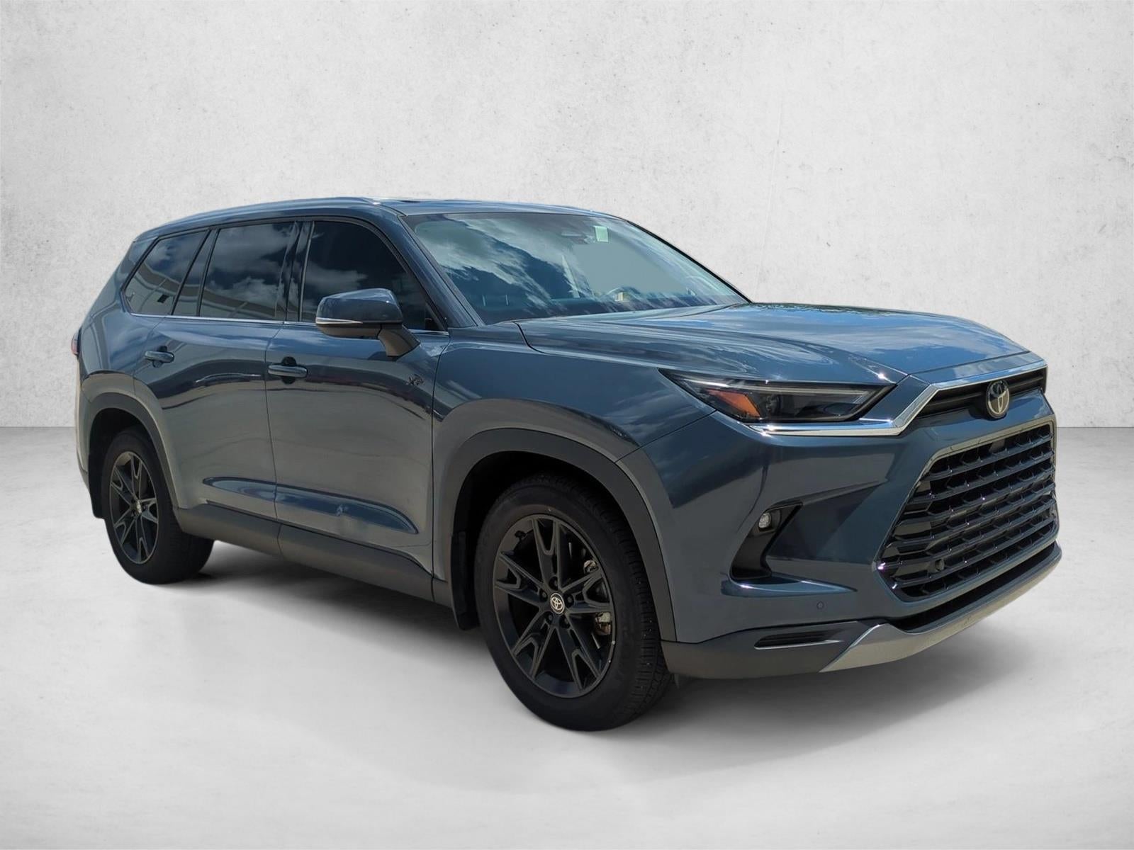 2025 Toyota Grand Highlander Hybrid Limited AWD (Natl)