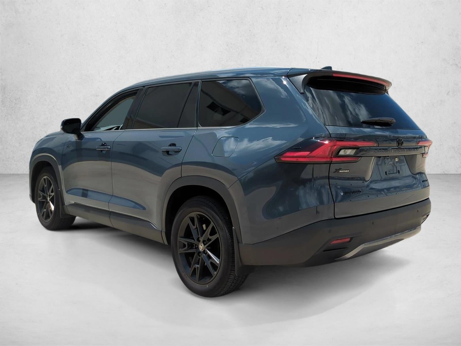 2025 Toyota Grand Highlander Hybrid Limited AWD (Natl)
