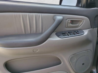 2004 Toyota Sequoia Limited
