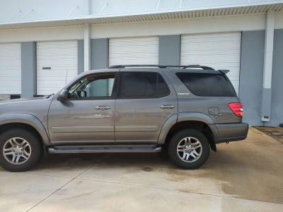 2004 Toyota Sequoia Limited