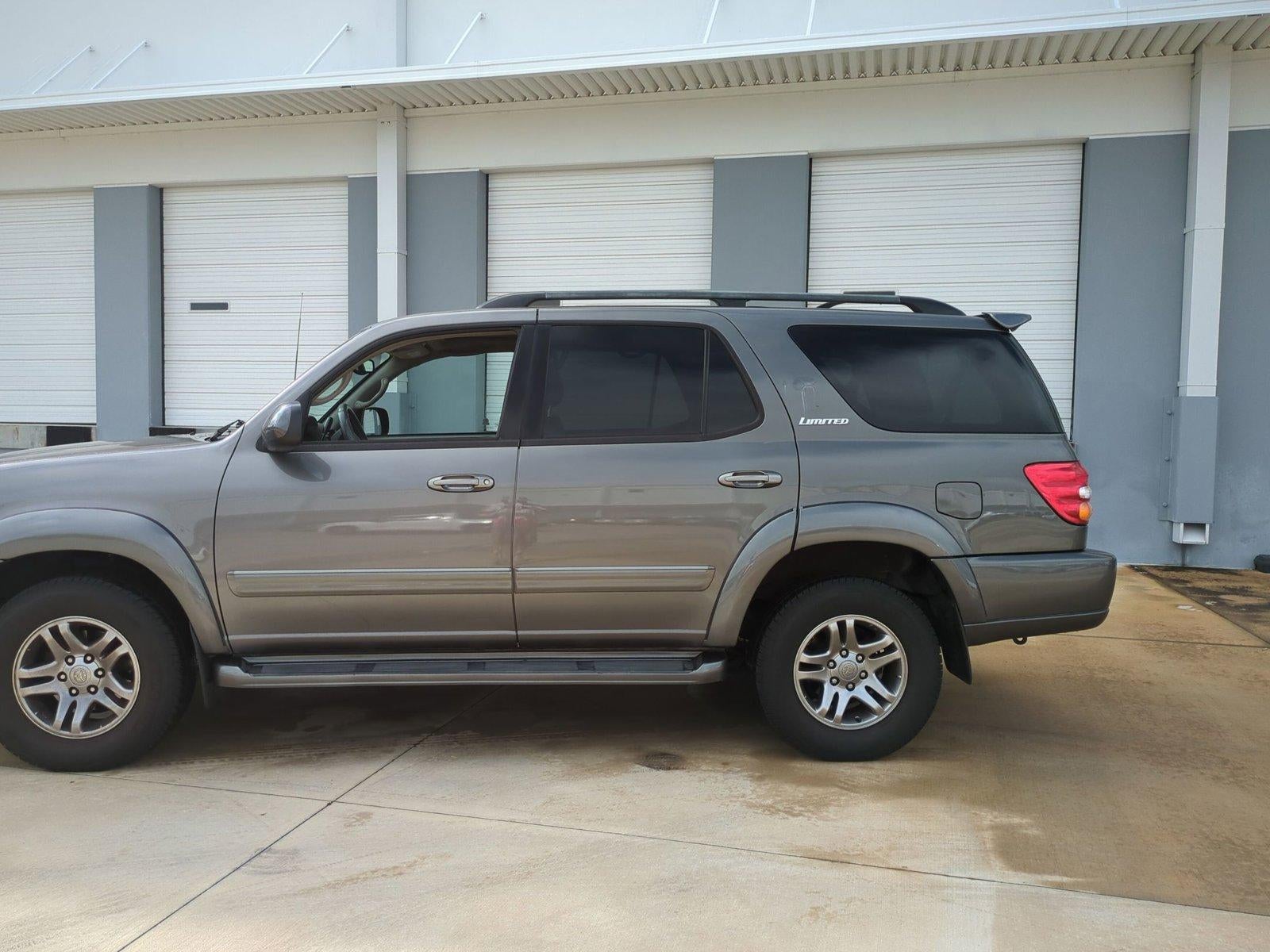2004 Toyota Sequoia Limited