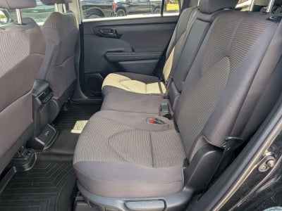 2022 Toyota Highlander L FWD (Natl)