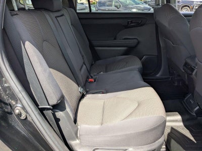 2022 Toyota Highlander L FWD (Natl)