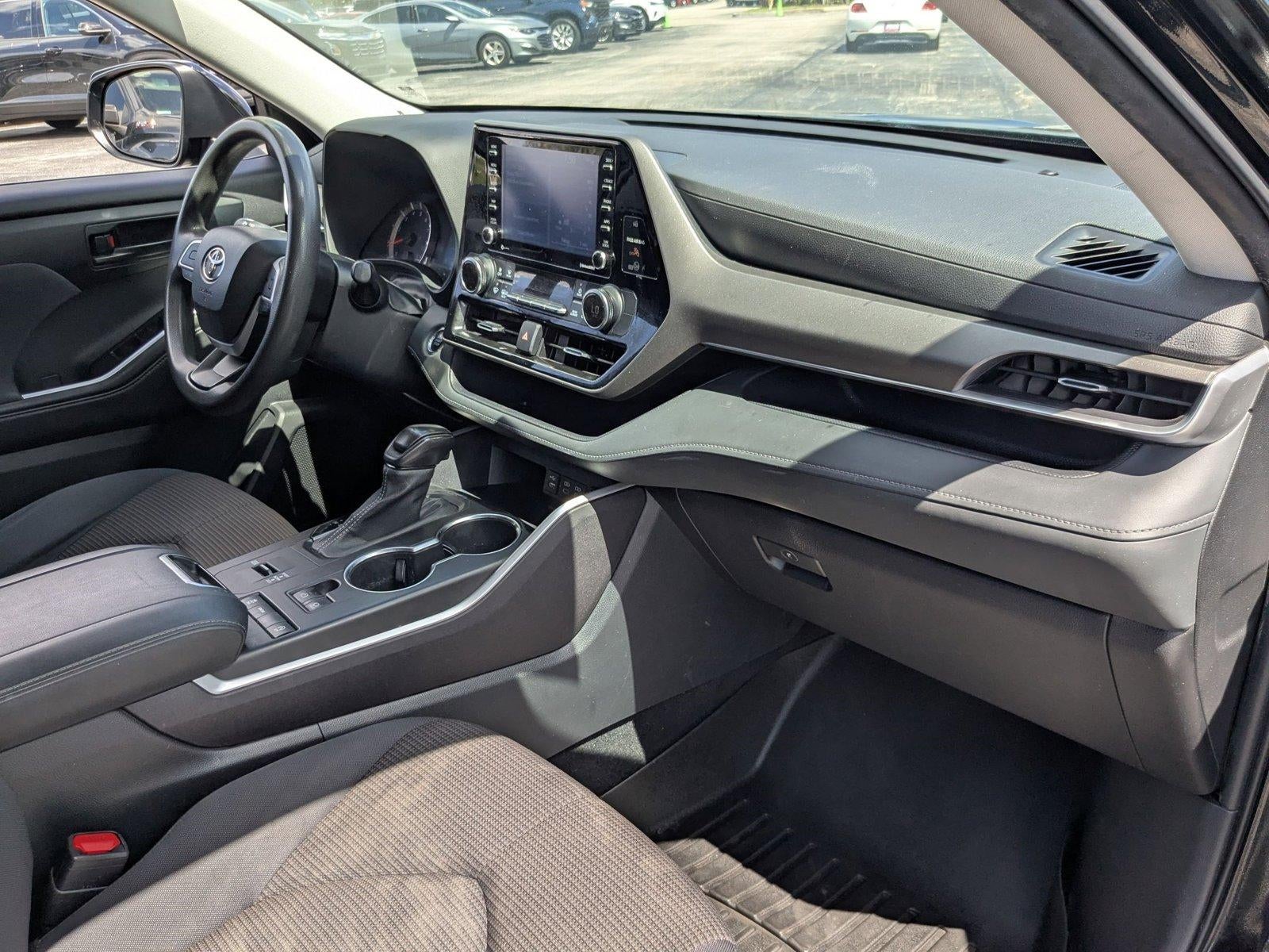 2022 Toyota Highlander L FWD (Natl)