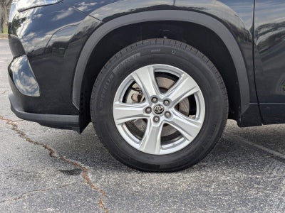 2022 Toyota Highlander L FWD (Natl)