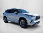 2025 Toyota Highlander Hybrid Platinum AWD (Natl)