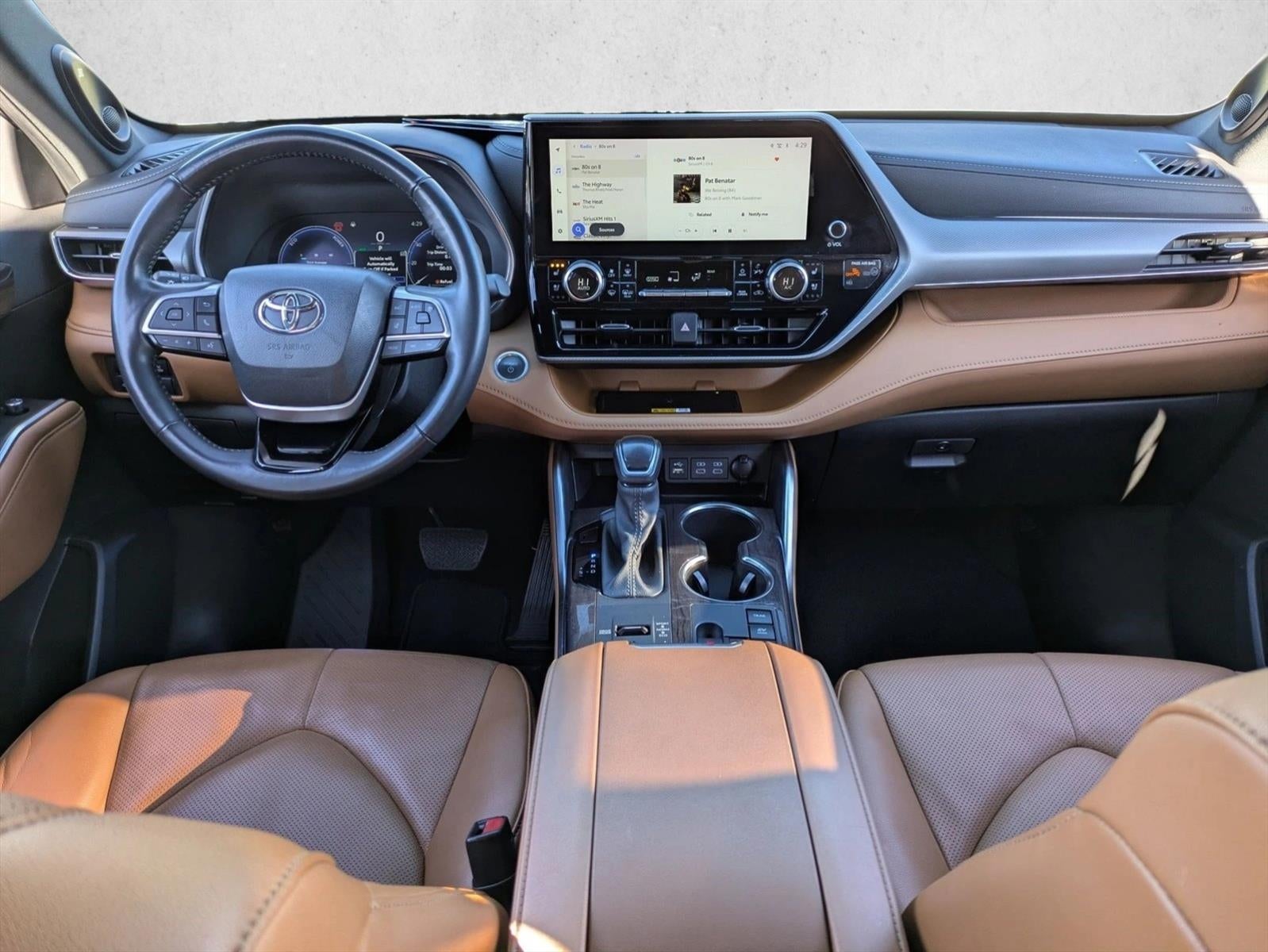 2024 Toyota Highlander Hybrid Platinum AWD (Natl)