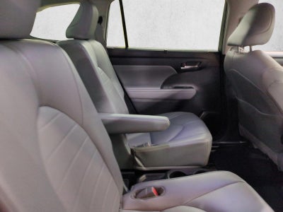 2021 Toyota Highlander XLE FWD (Natl)