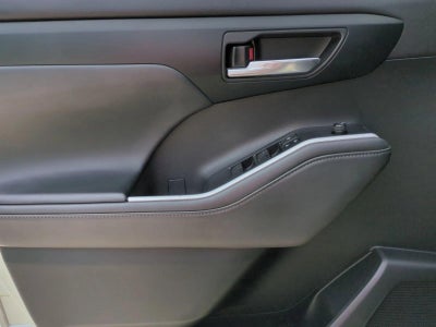 2020 Toyota Highlander XLE AWD (Natl)