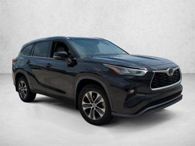 2020 Toyota Highlander XLE AWD (Natl)