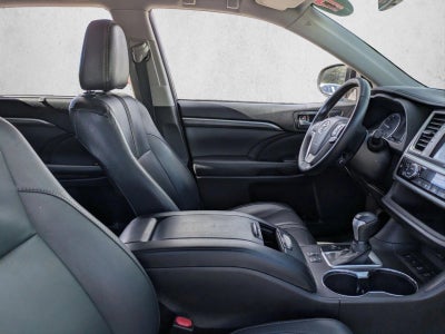 2017 Toyota Highlander SE V6 AWD (Natl)