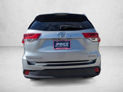 2017 Toyota Highlander SE V6 AWD (Natl)