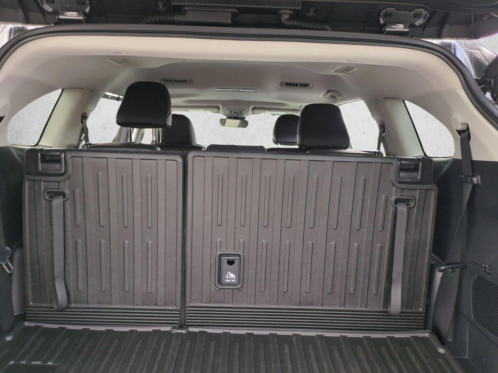 2026 Toyota Highlander Hybrid XLE AWD (Natl)