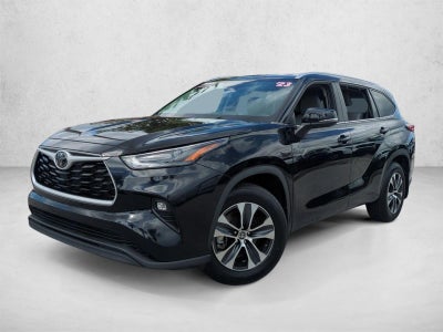 2023 Toyota Highlander XLE FWD (Natl)