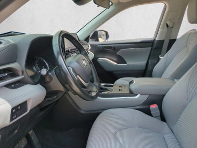 2024 Toyota Highlander LE FWD (GS)