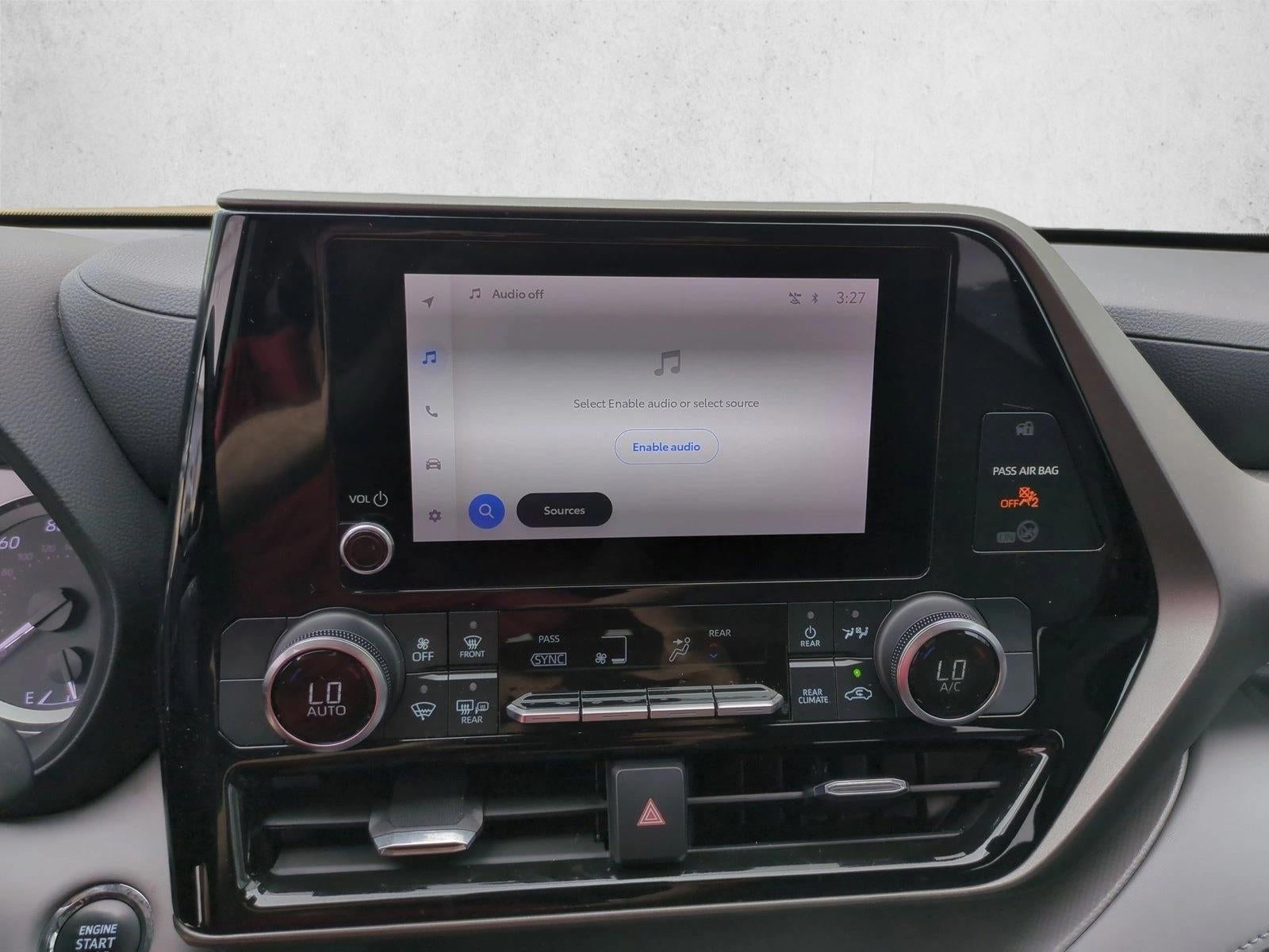 2023 Toyota Highlander LE FWD (GS)