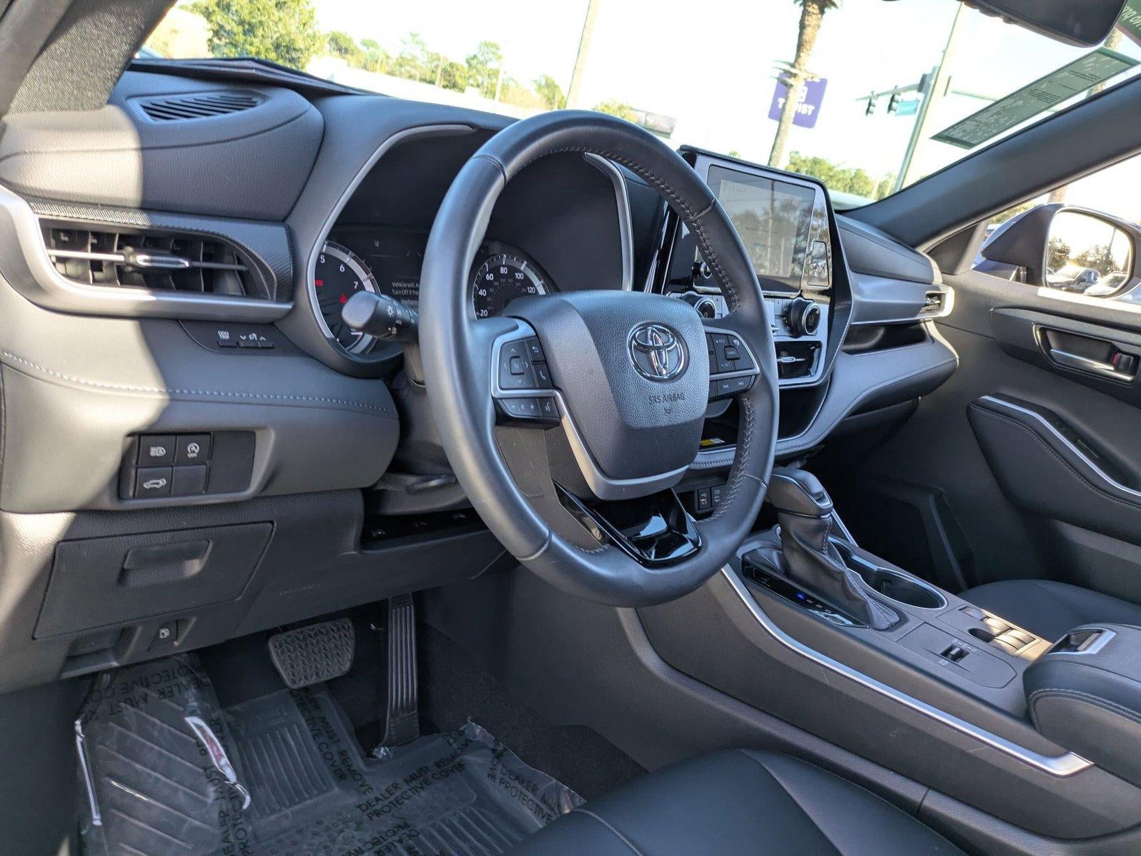 2024 Toyota Highlander XSE FWD (Natl)