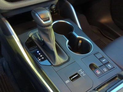 2023 Toyota Highlander XLE FWD (Natl)