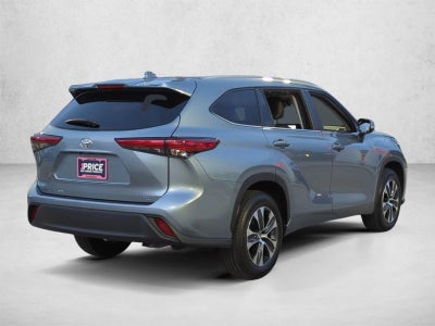 2023 Toyota Highlander XLE FWD (Natl)
