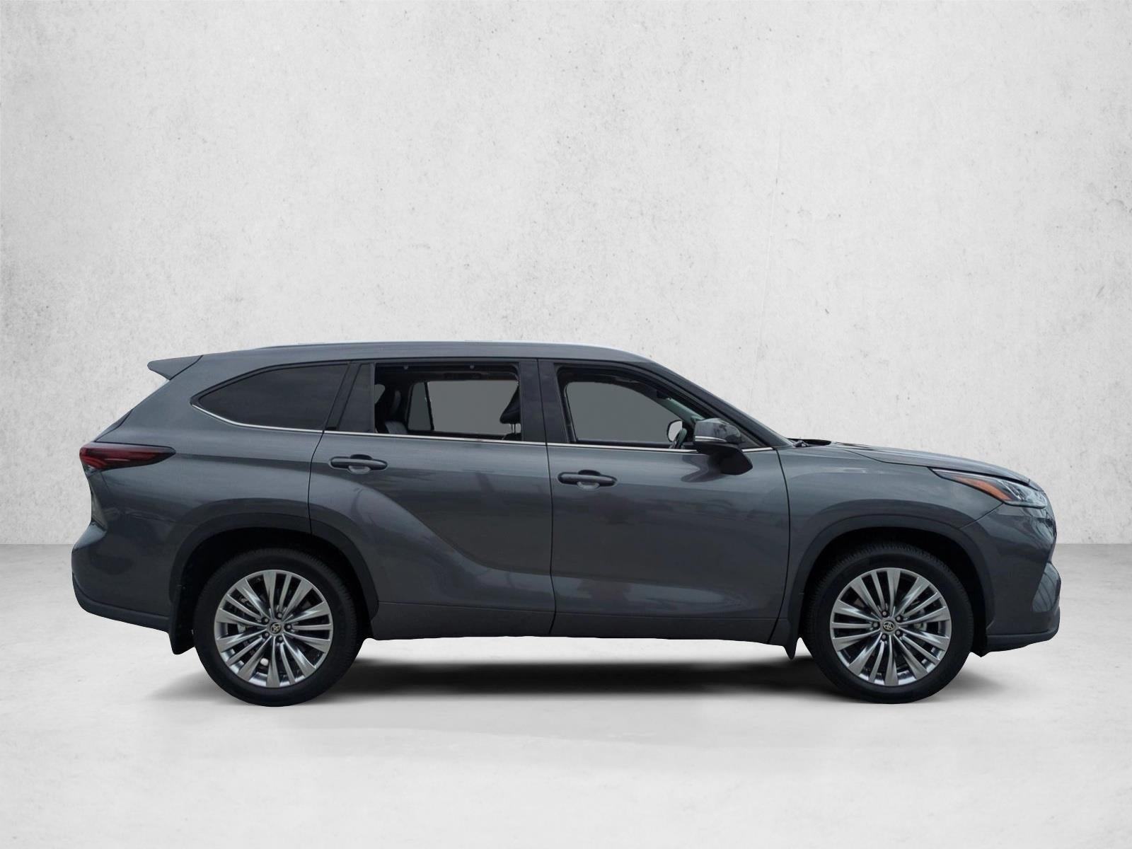 2024 Toyota Highlander Platinum FWD (Natl)