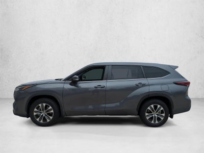 2024 Toyota Highlander XLE FWD (Natl)
