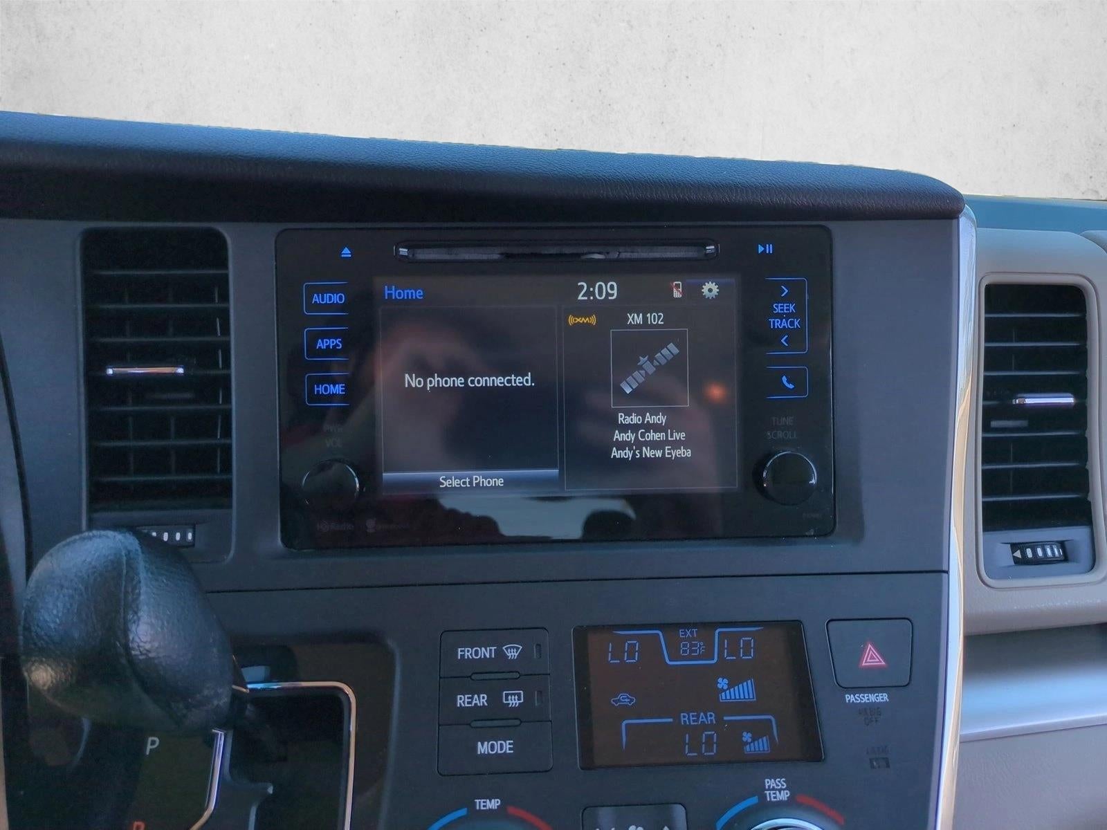 2015 Toyota Sienna 5dr 8-Pass Van LE FWD (Natl)