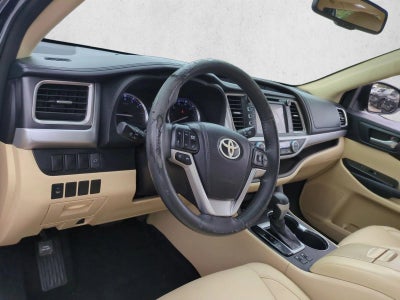2014 Toyota Highlander FWD 4dr V6 XLE (Natl)