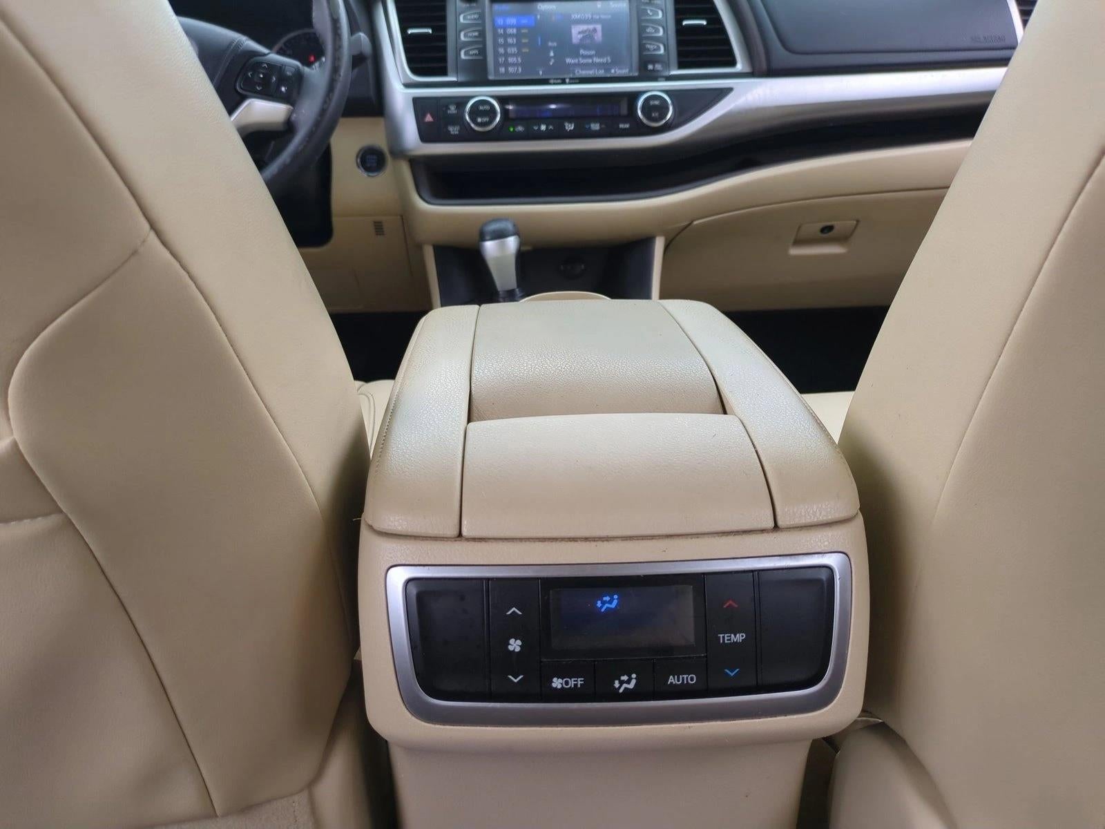 2014 Toyota Highlander FWD 4dr V6 XLE (Natl)