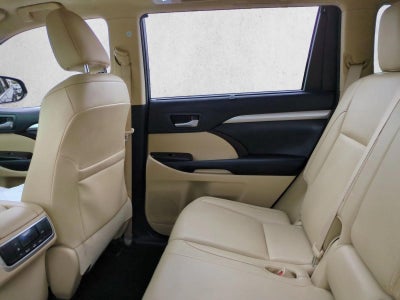 2014 Toyota Highlander FWD 4dr V6 XLE (Natl)