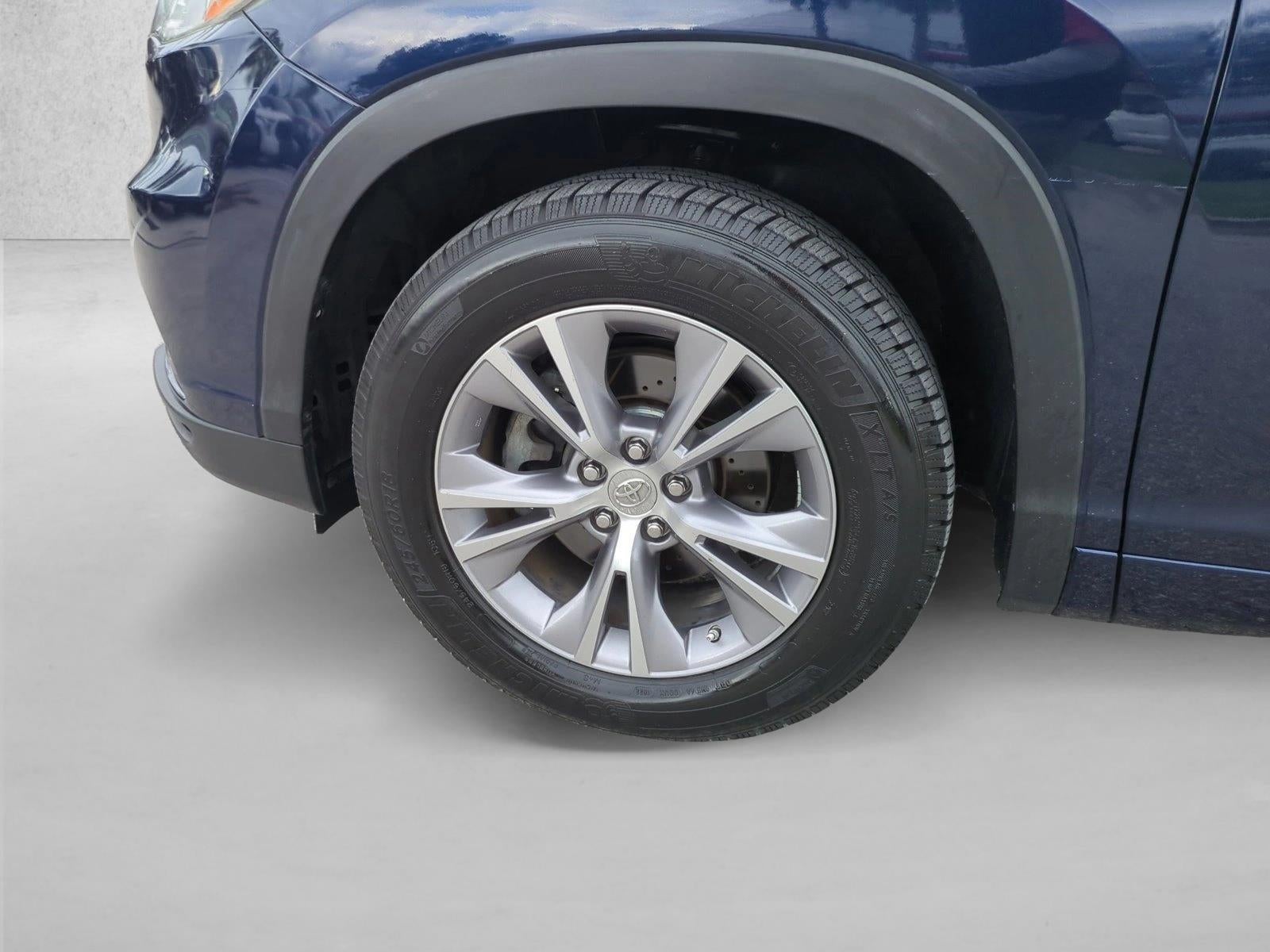 2014 Toyota Highlander FWD 4dr V6 XLE (Natl)