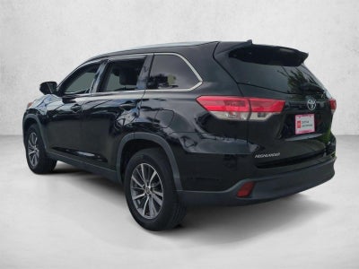 2019 Toyota Highlander XLE V6 FWD (Natl)