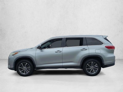2019 Toyota Highlander XLE V6 FWD (Natl)
