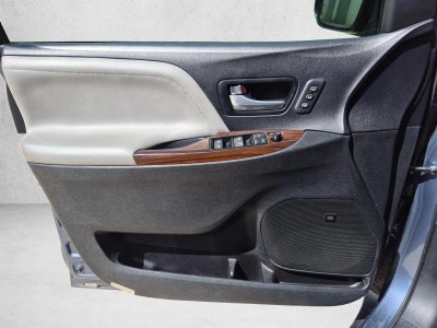 2015 Toyota Sienna 5dr 7-Pass Van Ltd Premium FWD (Natl)