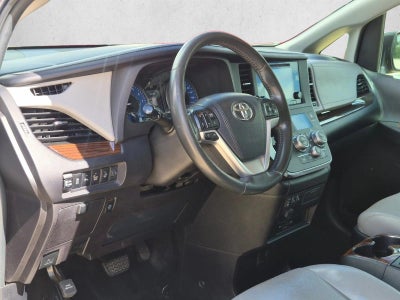 2015 Toyota Sienna 5dr 7-Pass Van Ltd Premium FWD (Natl)