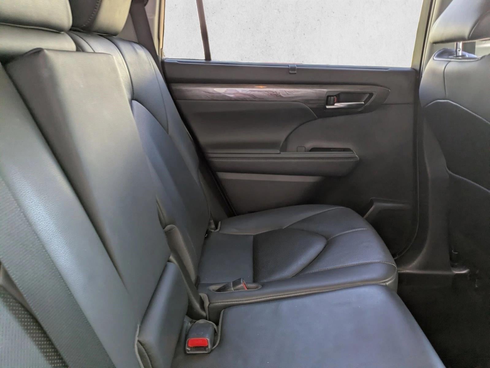 2020 Toyota Highlander Limited FWD (GS)